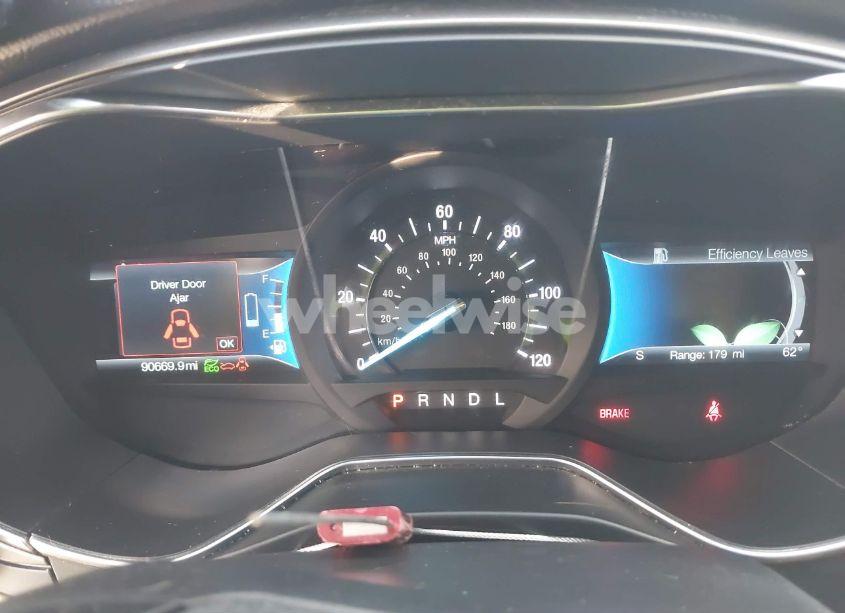 Photo 7 of 2018 Ford Fusion HYBRID SE (VIN 3FA6P0LUXJR146983)