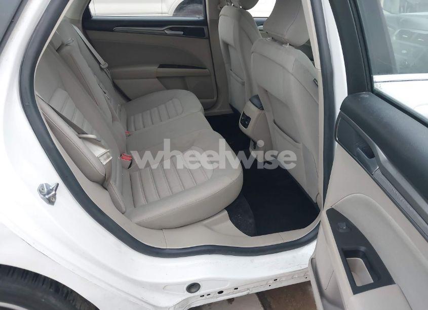 Photo 8 of 2018 Ford Fusion HYBRID SE (VIN 3FA6P0LUXJR146983)