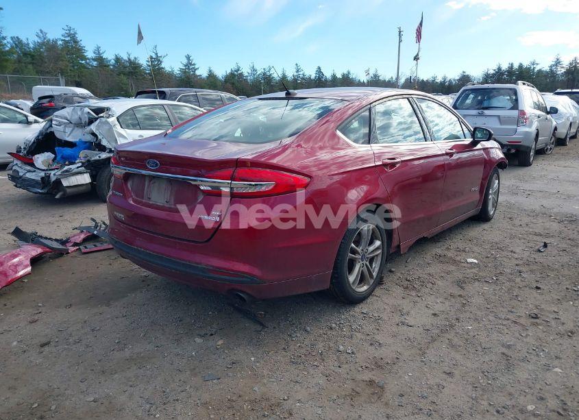 Photo 4 of 2018 Ford Fusion HYBRID SE (VIN 3FA6P0LUXJR175304)