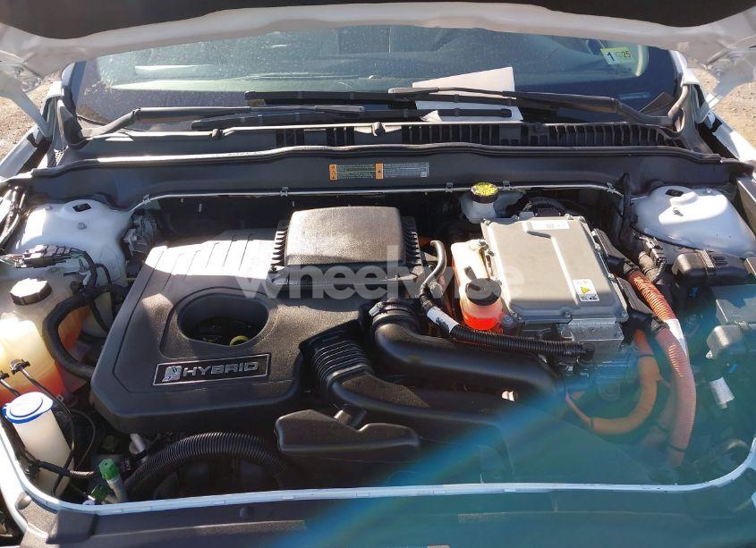 Photo 10 of 2018 Ford Fusion HYBRID SE (VIN 3FA6P0LUXJR177683)