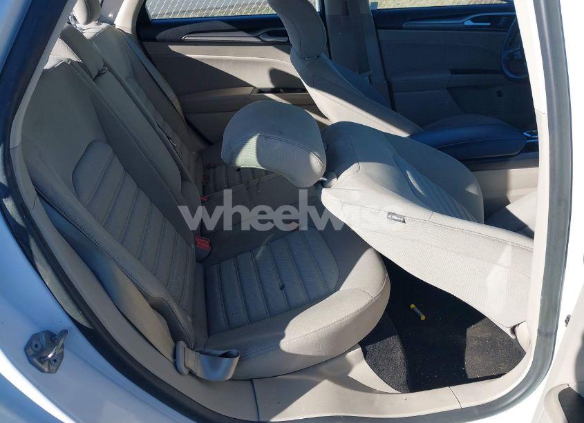 Photo 8 of 2018 Ford Fusion HYBRID SE (VIN 3FA6P0LUXJR177683)