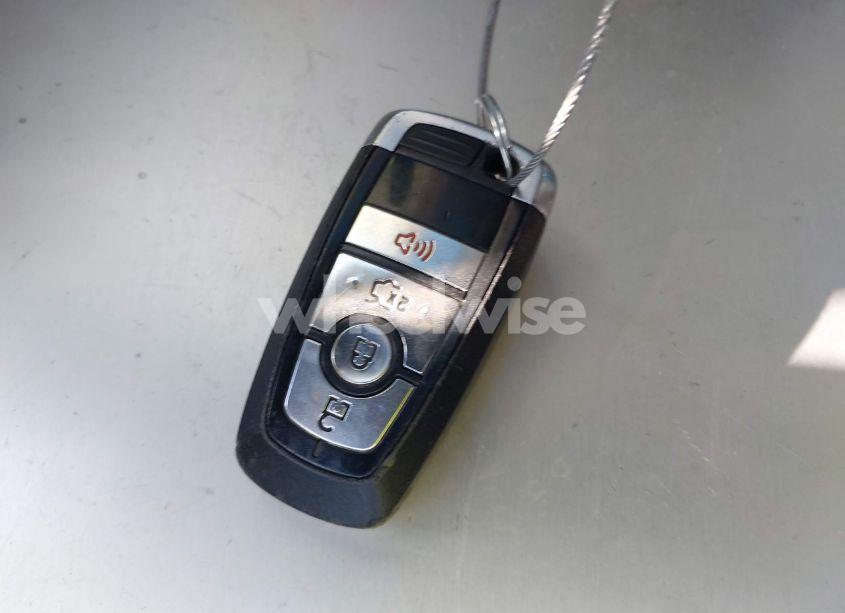 Photo 11 of 2018 Ford Fusion HYBRID SE (VIN 3FA6P0LUXJR223058)