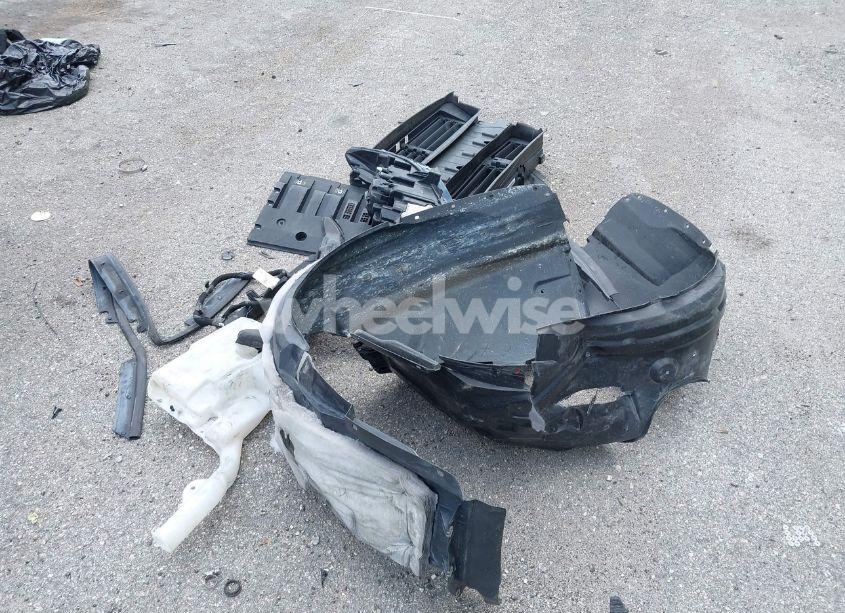 Photo 12 of 2018 Ford Fusion HYBRID SE (VIN 3FA6P0LUXJR233900)