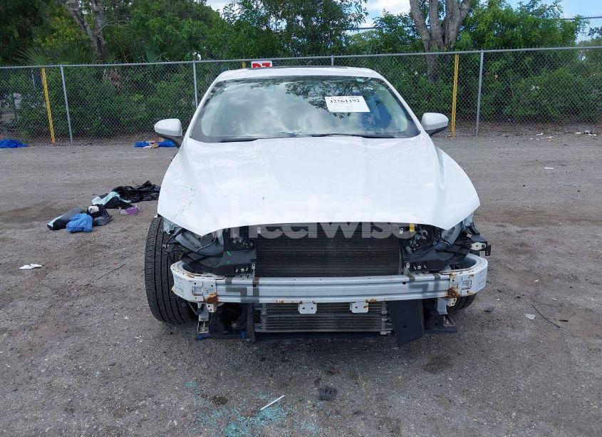 Photo 6 of 2018 Ford Fusion HYBRID SE (VIN 3FA6P0LUXJR233900)