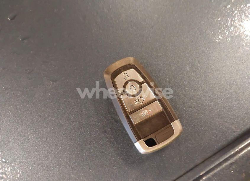 Photo 11 of 2019 Ford Fusion HYBRID SE (VIN 3FA6P0LUXKR100605)