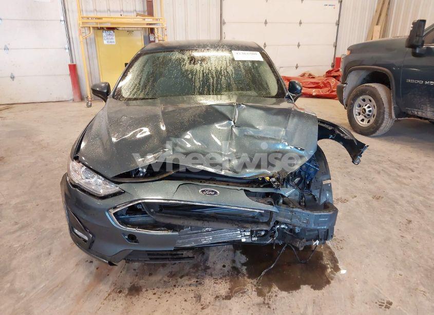 Photo 12 of 2019 Ford Fusion HYBRID SE (VIN 3FA6P0LUXKR100605)