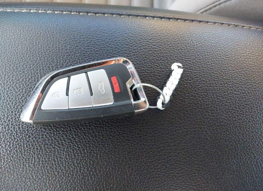 Photo 11 of 2019 Ford Fusion HYBRID SE (VIN 3FA6P0LUXKR222672)