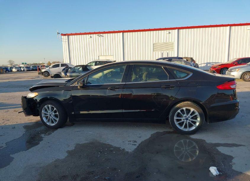 Photo 14 of 2019 Ford Fusion HYBRID SE (VIN 3FA6P0LUXKR222672)