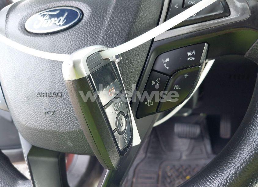 Photo 11 of 2019 Ford Fusion HYBRID SE (VIN 3FA6P0LUXKR243702)