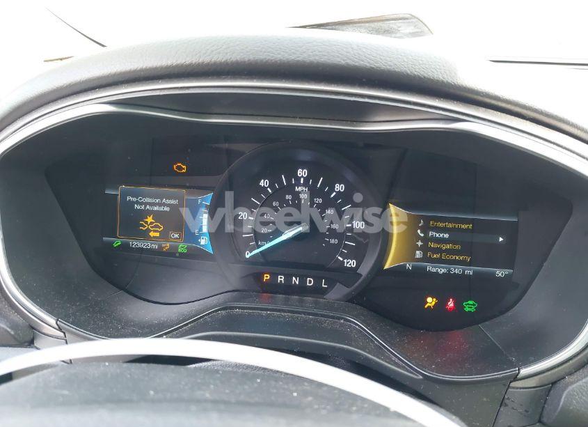Photo 7 of 2019 Ford Fusion HYBRID SE (VIN 3FA6P0LUXKR243702)