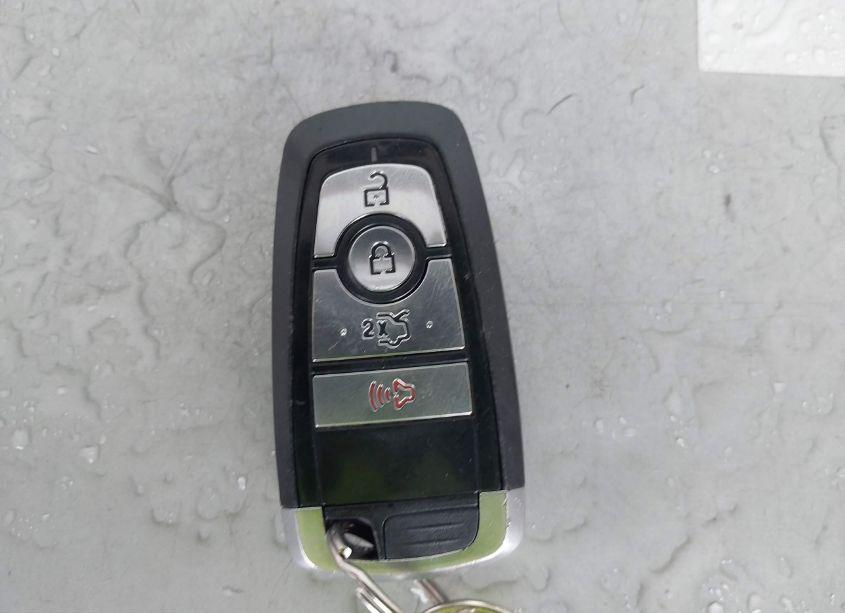 Photo 11 of 2019 Ford Fusion HYBRID SE (VIN 3FA6P0LUXKR263058)