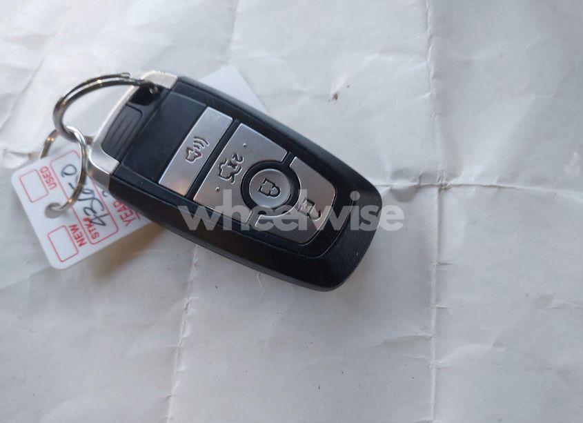 Photo 11 of 2020 Ford Fusion HYBRID SE (VIN 3FA6P0LUXLR158747)