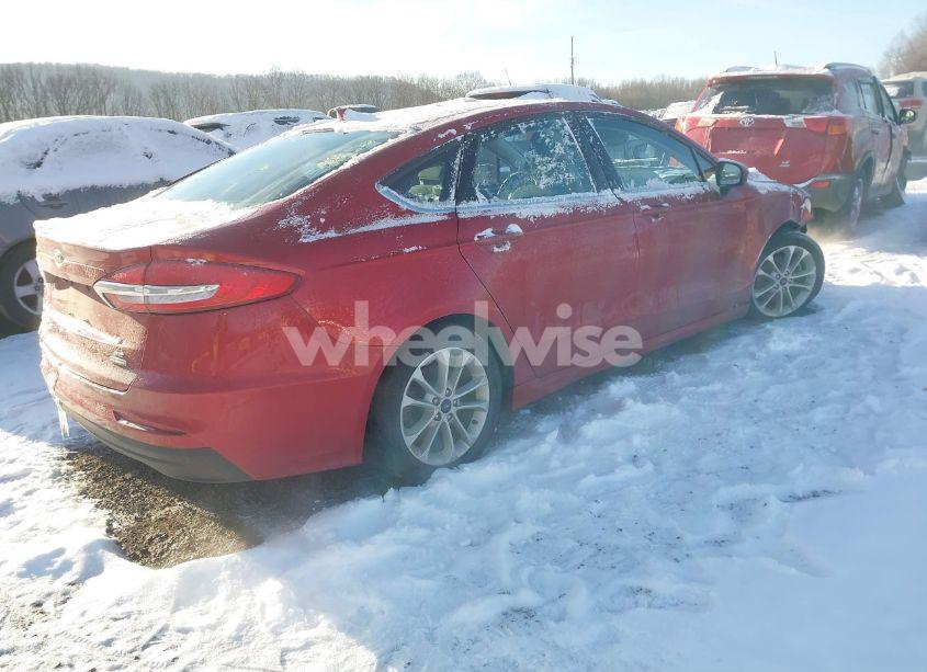 Photo 4 of 2020 Ford Fusion HYBRID SE (VIN 3FA6P0LUXLR158747)