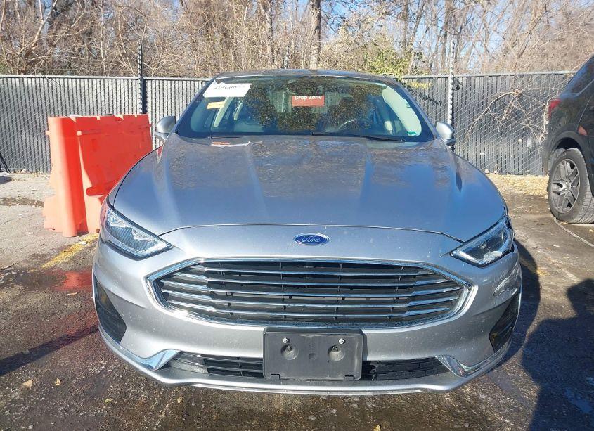 Photo 13 of 2020 Ford Fusion HYBRID SEL (VIN 3FA6P0MU0LR246818)