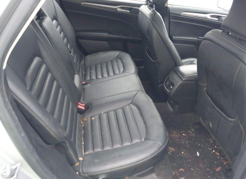 Photo 8 of 2019 Ford Fusion HYBRID SEL (VIN 3FA6P0MU1KR256109)