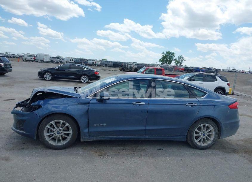 Photo 15 of 2019 Ford Fusion HYBRID SEL (VIN 3FA6P0MU2KR140367)