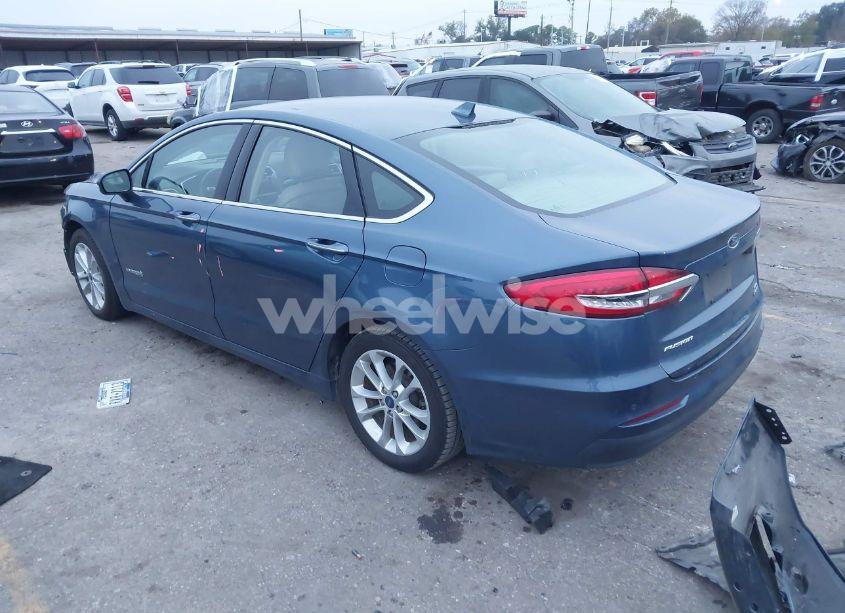 Photo 3 of 2019 Ford Fusion HYBRID SEL (VIN 3FA6P0MU3KR168422)