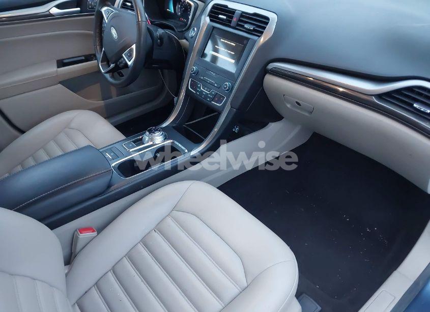 Photo 5 of 2019 Ford Fusion HYBRID SEL (VIN 3FA6P0MU3KR168422)