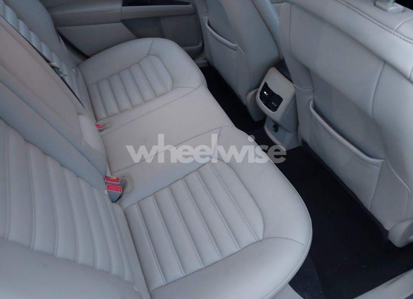 Photo 8 of 2019 Ford Fusion HYBRID SEL (VIN 3FA6P0MU3KR168422)