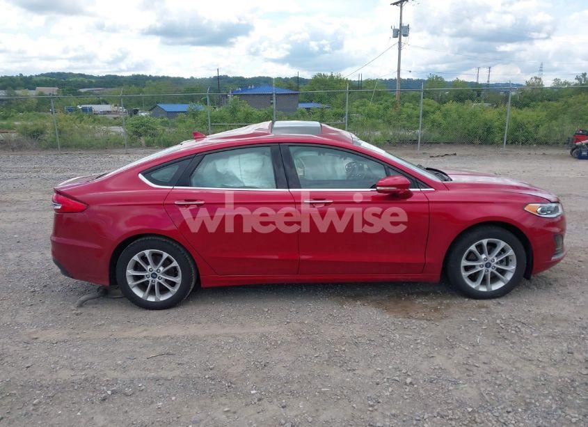 Photo 13 of 2020 Ford Fusion HYBRID SEL (VIN 3FA6P0MU3LR106195)