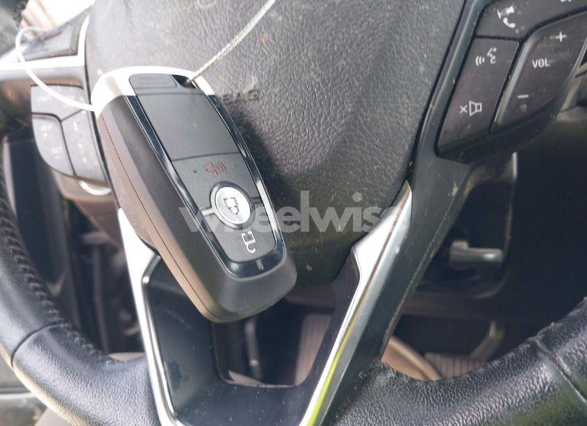 Photo 11 of 2019 Ford Fusion HYBRID SEL (VIN 3FA6P0MU5KR203851)