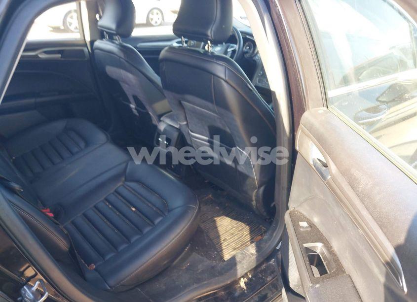 Photo 8 of 2019 Ford Fusion HYBRID SEL (VIN 3FA6P0MU5KR203851)