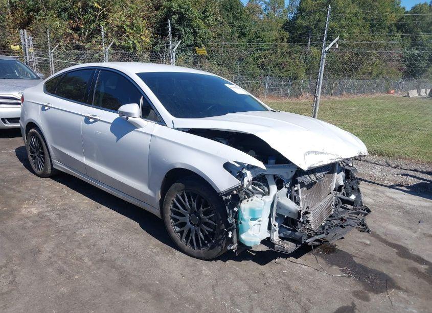 2019 Ford Fusion HYBRID SEL (VIN 3FA6P0MU5KR273270) main photo