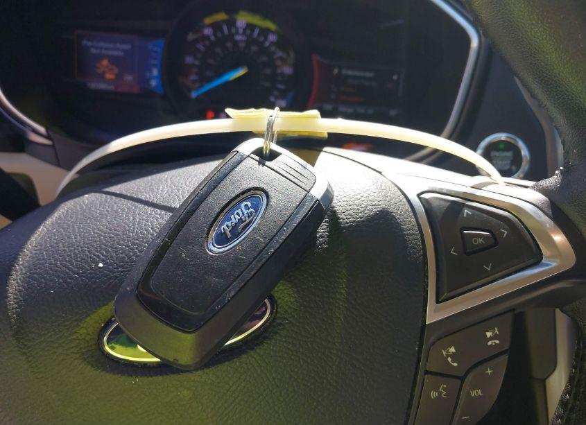 Photo 11 of 2019 Ford Fusion HYBRID SEL (VIN 3FA6P0MU5KR273270)