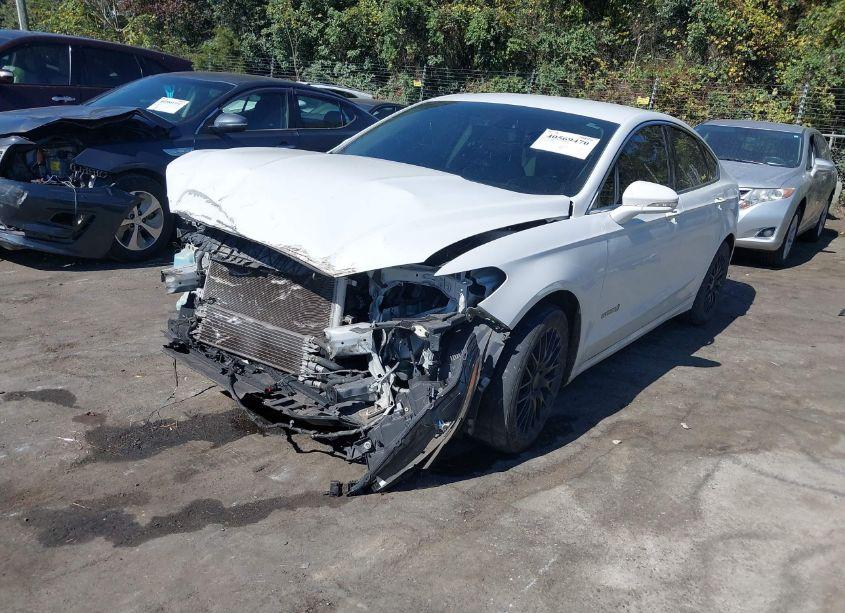 Photo 2 of 2019 Ford Fusion HYBRID SEL (VIN 3FA6P0MU5KR273270)