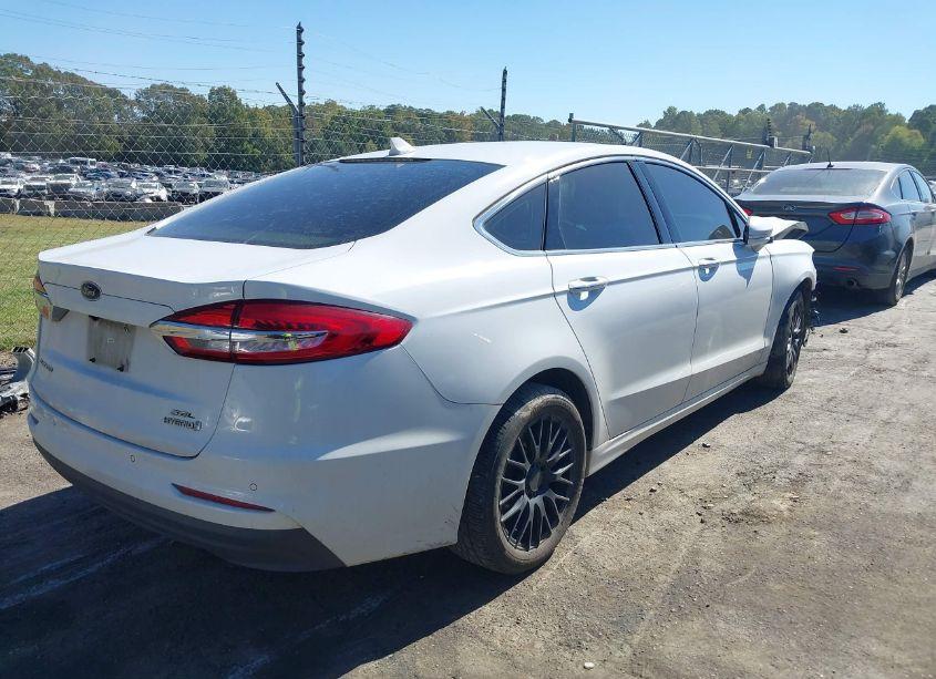 Photo 4 of 2019 Ford Fusion HYBRID SEL (VIN 3FA6P0MU5KR273270)