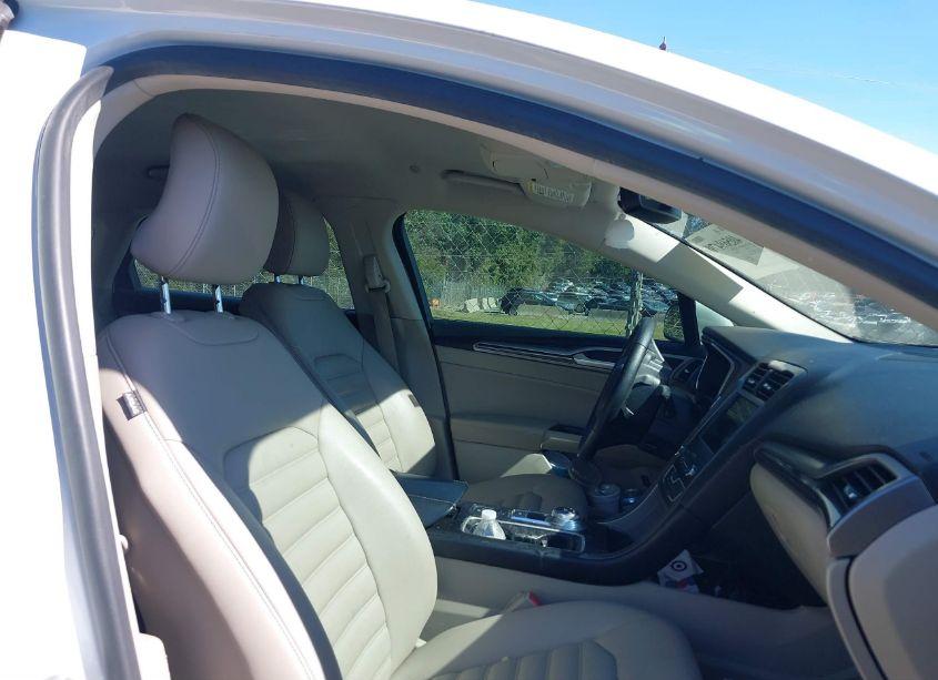 Photo 5 of 2019 Ford Fusion HYBRID SEL (VIN 3FA6P0MU5KR273270)