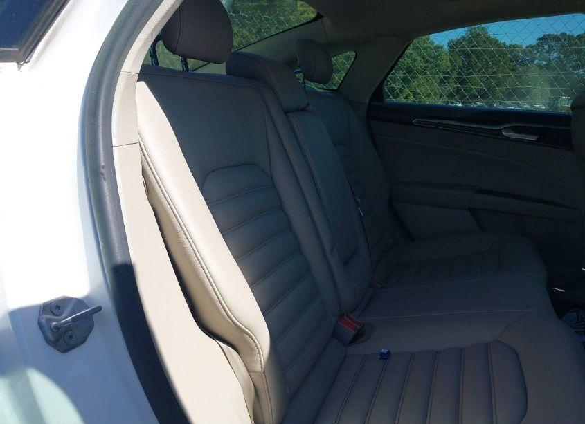 Photo 8 of 2019 Ford Fusion HYBRID SEL (VIN 3FA6P0MU5KR273270)