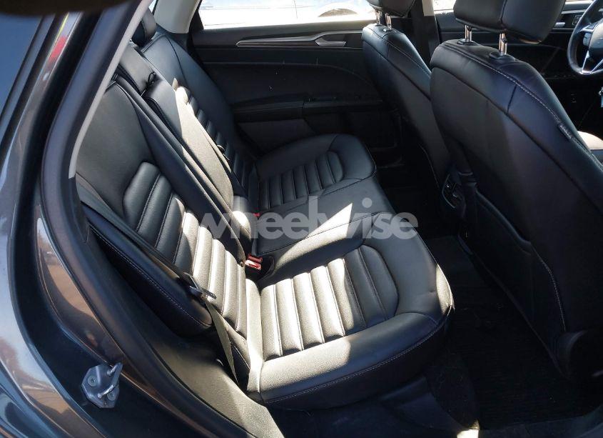 Photo 8 of 2020 Ford Fusion HYBRID SEL (VIN 3FA6P0MU6LR159084)