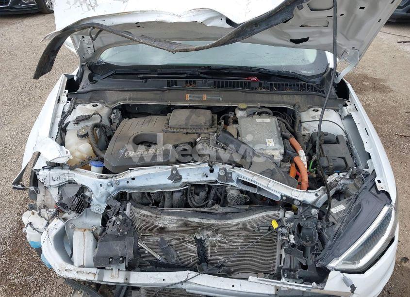 Photo 10 of 2019 Ford Fusion HYBRID SEL (VIN 3FA6P0MU9KR189520)