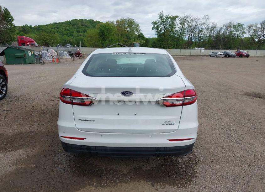 Photo 17 of 2019 Ford Fusion HYBRID SEL (VIN 3FA6P0MU9KR189520)