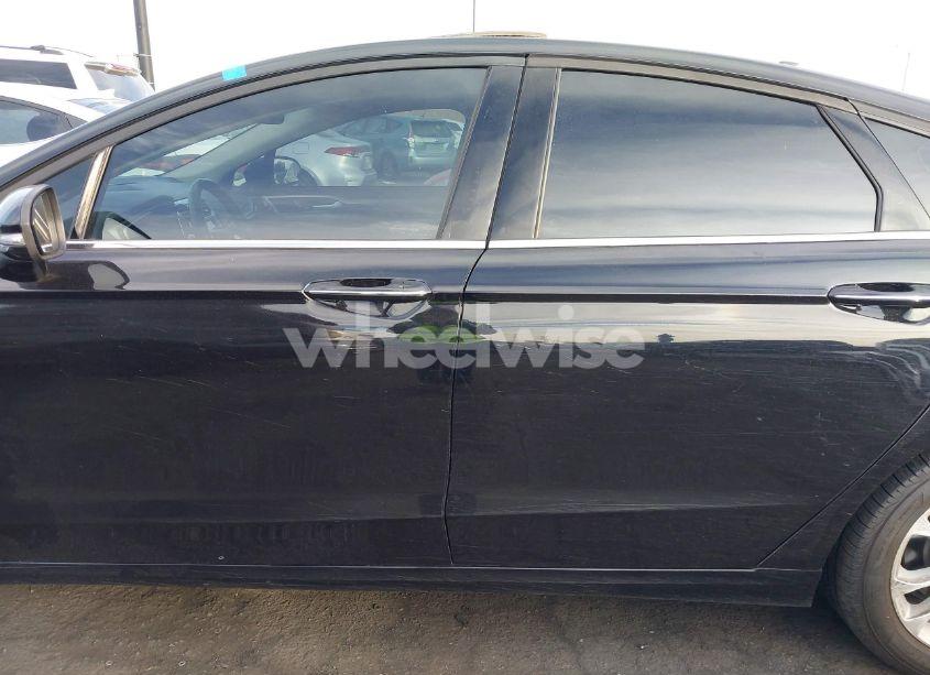 Photo 14 of 2020 Ford Fusion HYBRID SEL (VIN 3FA6P0MU9LR262208)