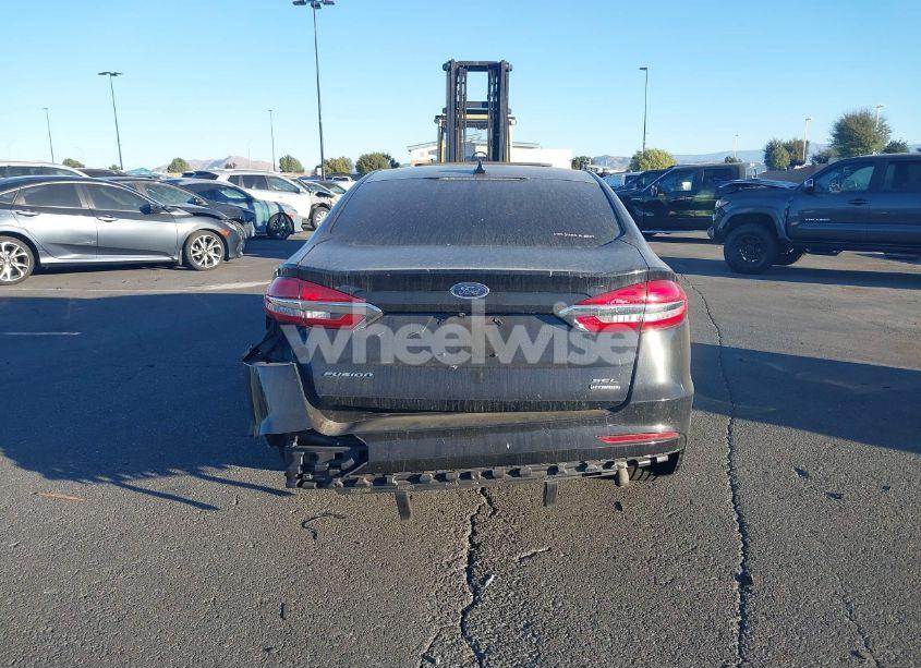 Photo 16 of 2020 Ford Fusion HYBRID SEL (VIN 3FA6P0MU9LR262208)