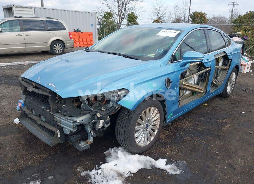 Photo 2 of 2013 Ford Fusion ENERGI SE LUXURY (VIN 3FA6P0PU1DR380945)