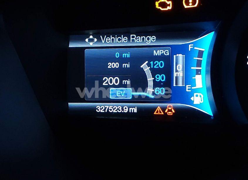 Photo 7 of 2014 Ford Fusion ENERGI SE LUXURY (VIN 3FA6P0PU1ER129649)