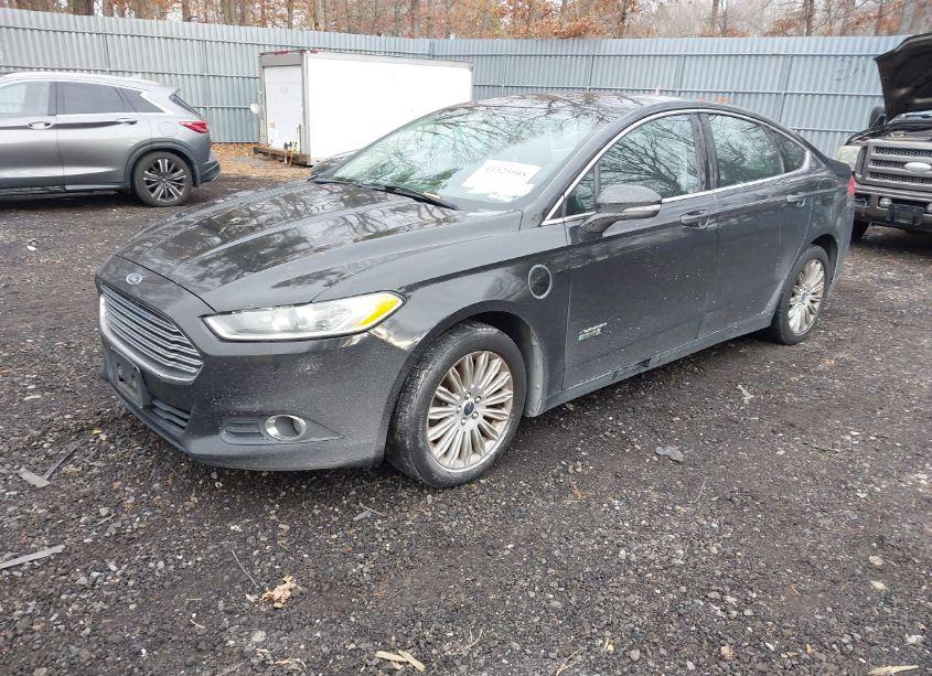 Photo 2 of 2014 Ford Fusion ENERGI SE LUXURY (VIN 3FA6P0PU1ER274528)