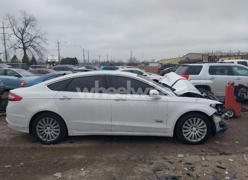 Photo 13 of 2014 Ford Fusion ENERGI SE LUXURY (VIN 3FA6P0PU1ER287277)