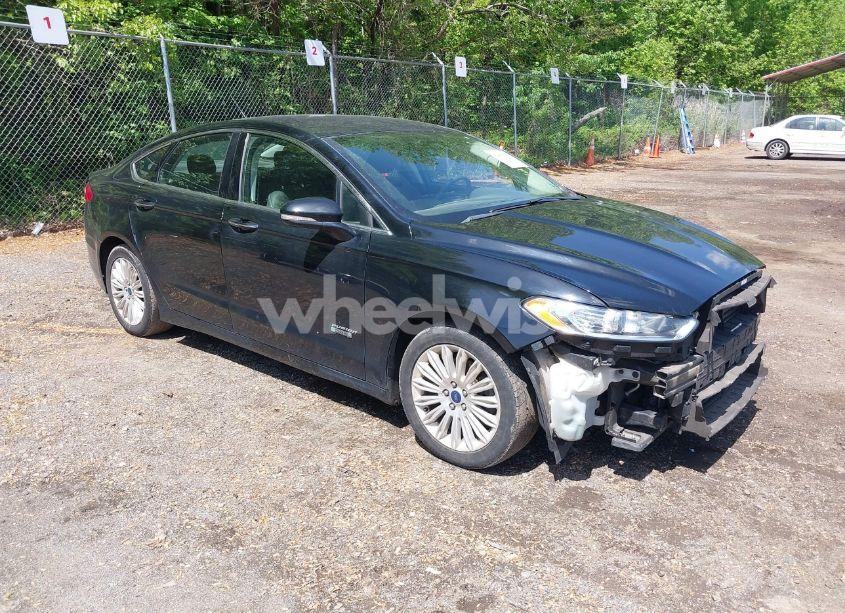 2016 Ford Fusion ENERGI SE LUXURY (VIN 3FA6P0PU1GR395045) main photo