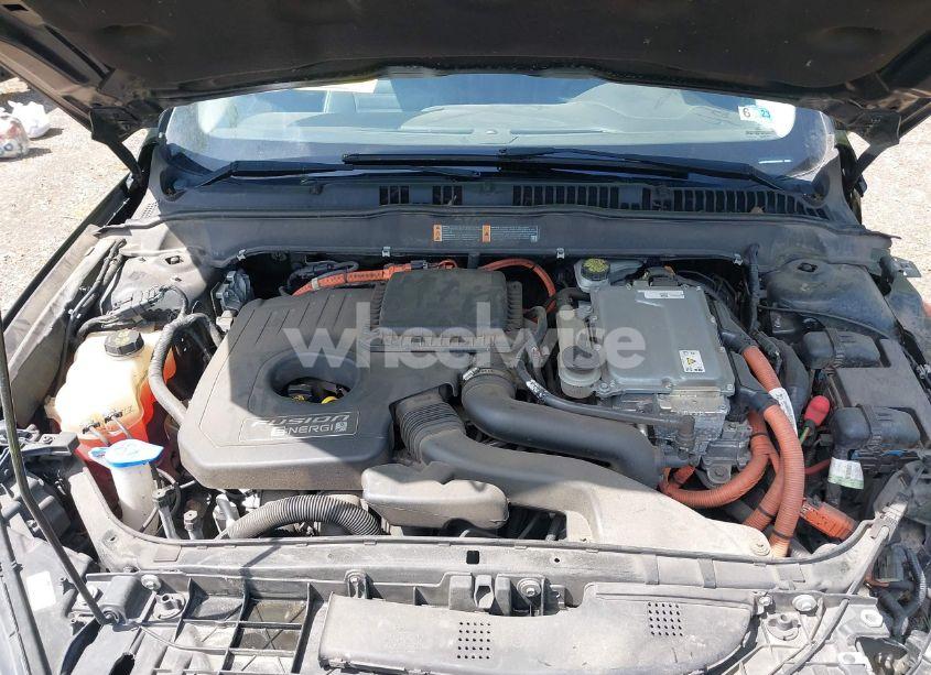 Photo 10 of 2016 Ford Fusion ENERGI SE LUXURY (VIN 3FA6P0PU1GR395045)