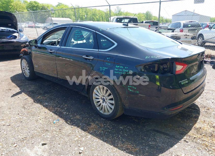 Photo 3 of 2016 Ford Fusion ENERGI SE LUXURY (VIN 3FA6P0PU1GR395045)