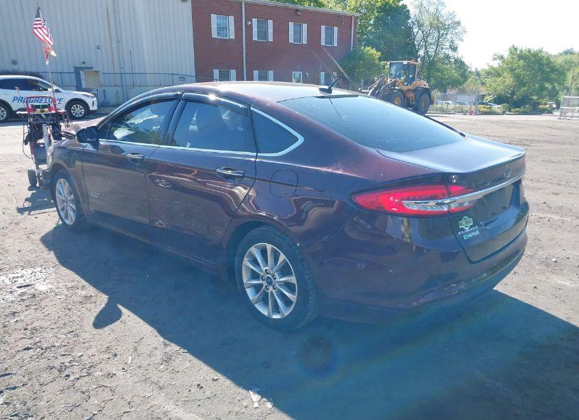 Photo 3 of 2017 Ford Fusion ENERGI SE LUXURY (VIN 3FA6P0PU1HR106635)