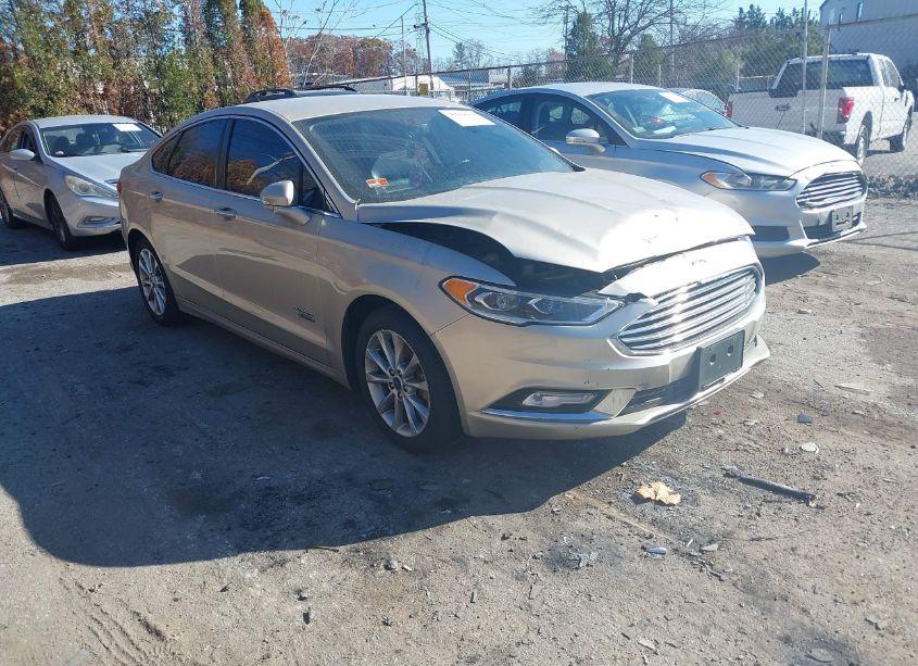 2017 Ford Fusion ENERGI SE LUXURY (VIN 3FA6P0PU1HR129770) main photo
