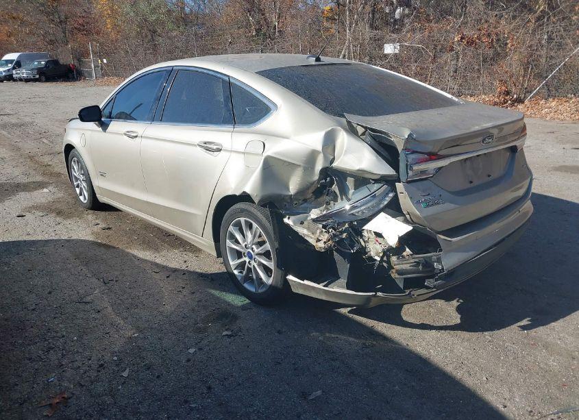 Photo 3 of 2017 Ford Fusion ENERGI SE LUXURY (VIN 3FA6P0PU1HR129770)