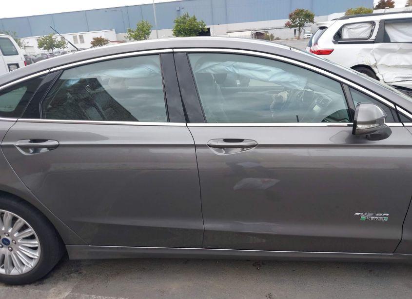 Photo 13 of 2013 Ford Fusion ENERGI SE LUXURY (VIN 3FA6P0PU2DR365824)