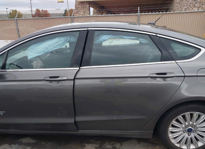 Photo 14 of 2013 Ford Fusion ENERGI SE LUXURY (VIN 3FA6P0PU2DR365824)