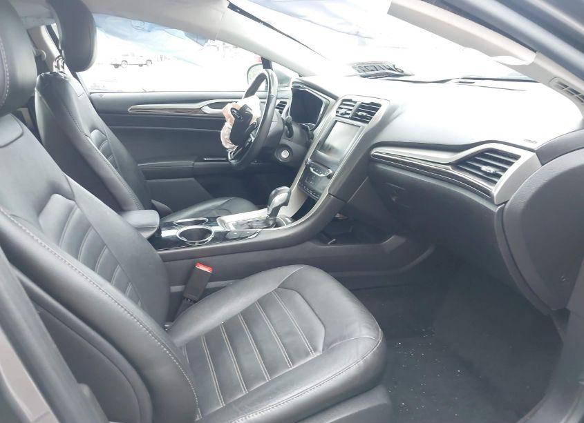 Photo 5 of 2013 Ford Fusion ENERGI SE LUXURY (VIN 3FA6P0PU2DR365824)